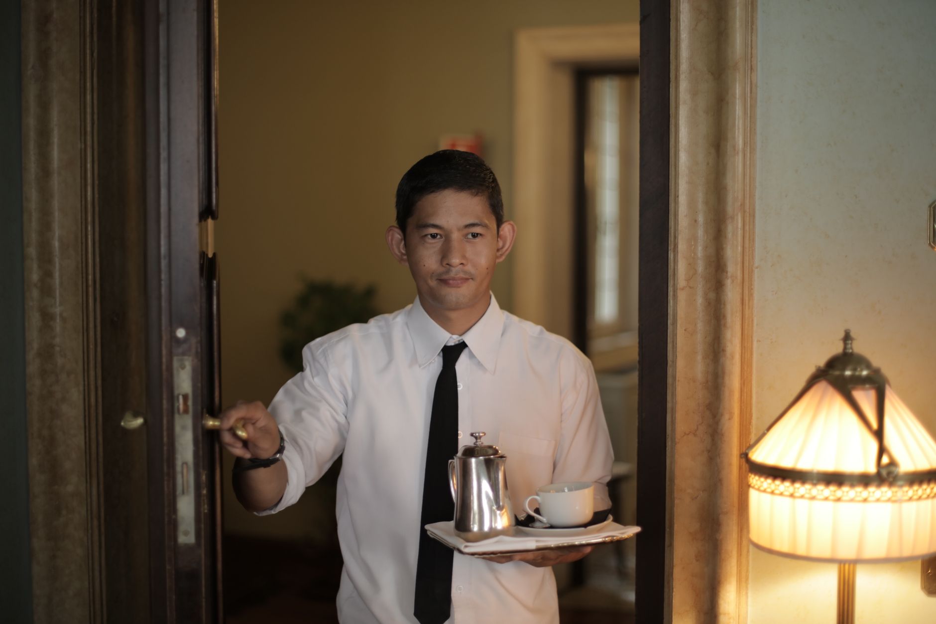 Punya Karier Hospitality yang Melesat Bukan Cuma Soal Ijazah